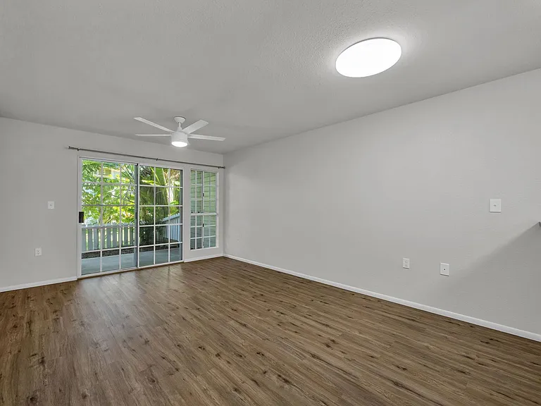 160 Keonekai Rd #27-105 — Photo 11