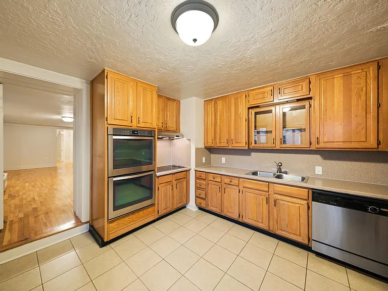OPQ Kitchen