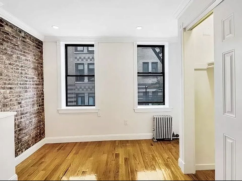 1st image of 7 Cornelia St APT 2b