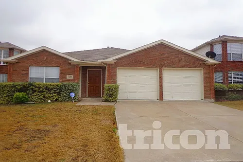 8457 Asheville Ln Photo 1