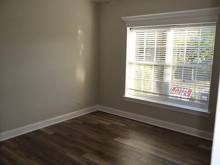 1482 Saint Thomas Cir — Photo 9