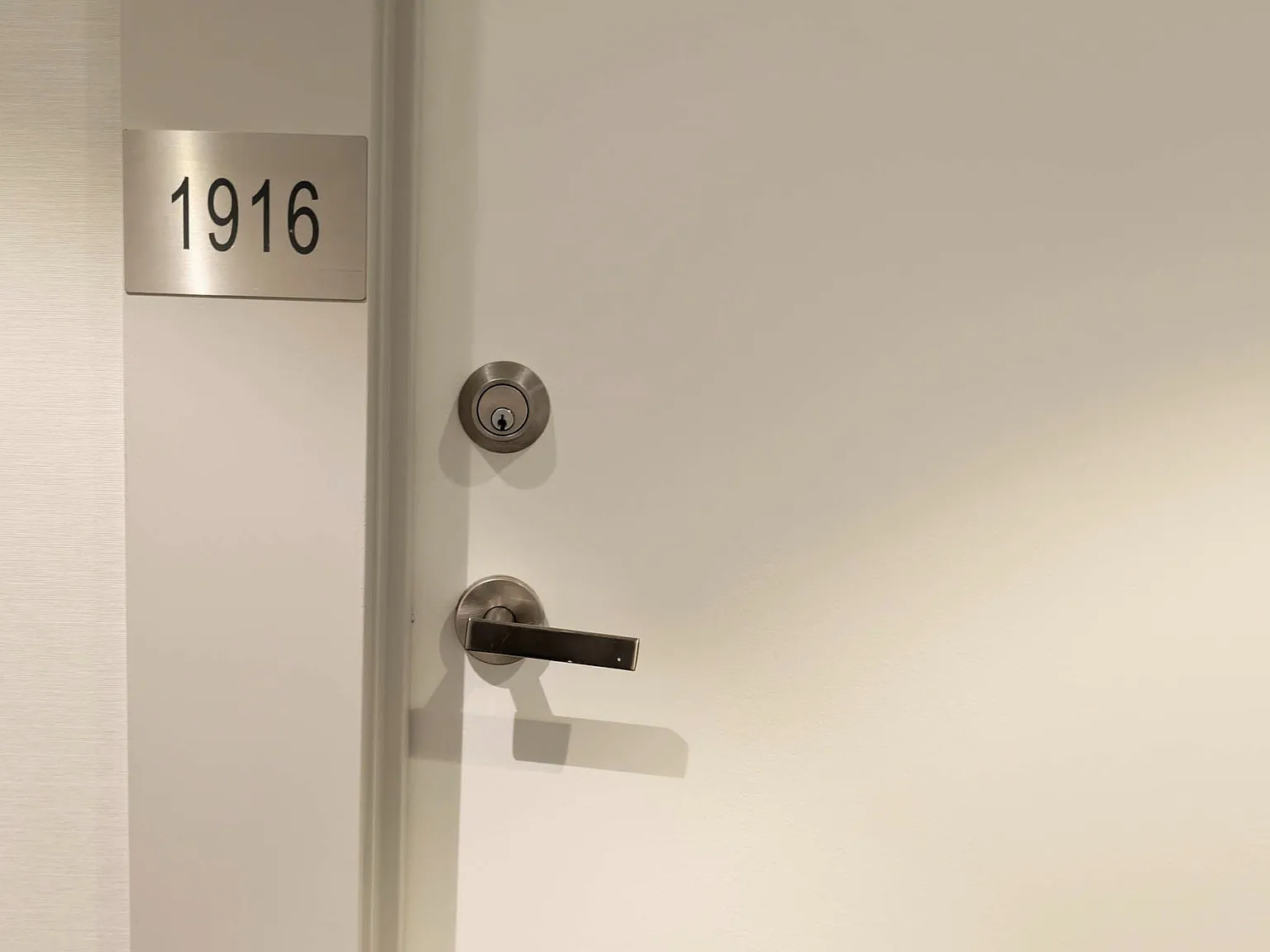 2 bed, $2,148 — Photo 3