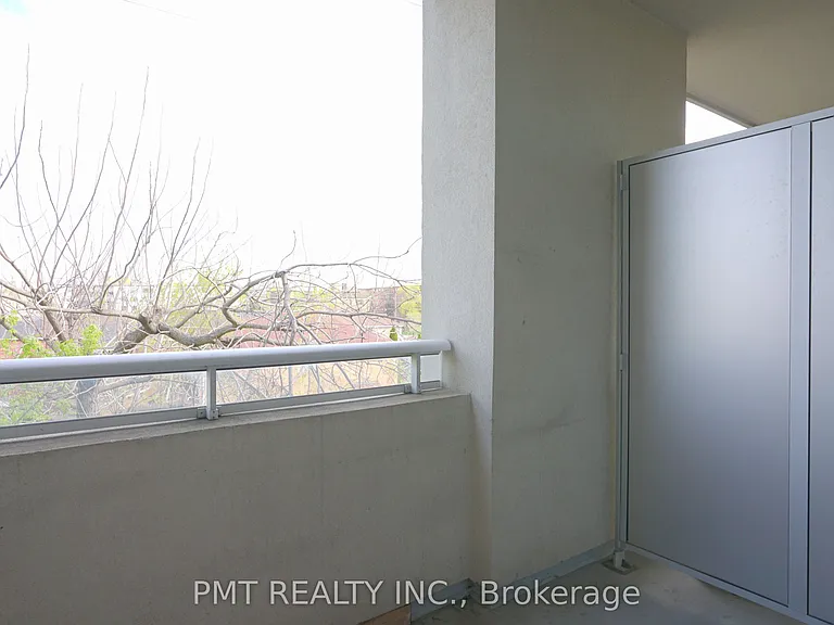 550 Hopewell Ave #302 — Photo 25