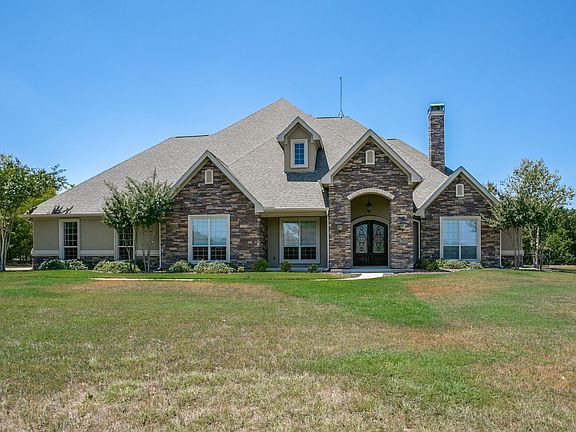 7441-dawn-ave-pilot-point-tx-High-Res-1.jpg