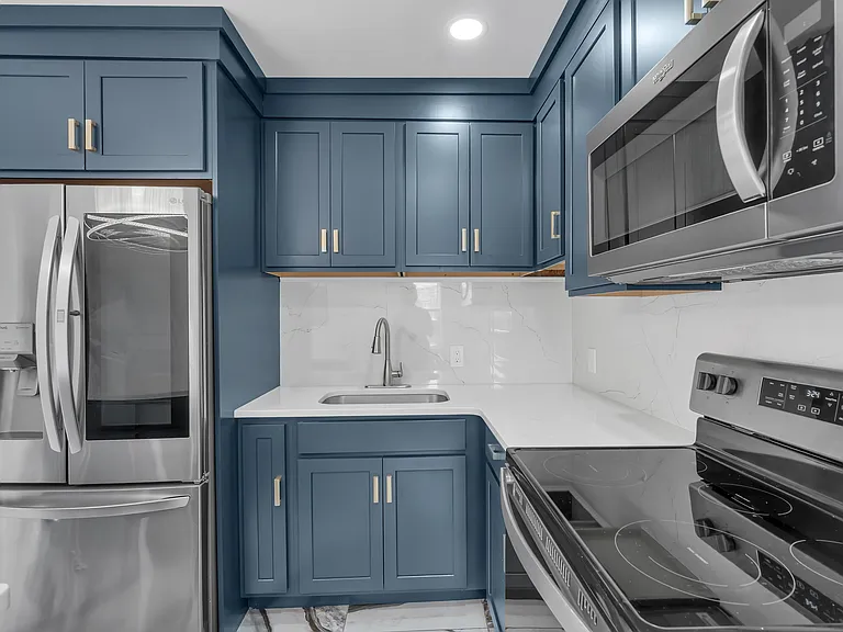 255 Pearl St #1 — Photo 5