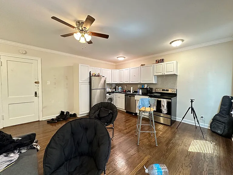 3345 N Marshfield Ave #703 — Photo 9