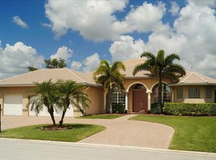 6181 NW 53rd Cir, Coral Springs, FL 33067