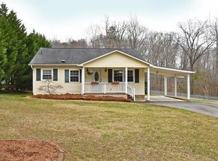 5760 Birchdale Dr, Winston Salem, NC 27106