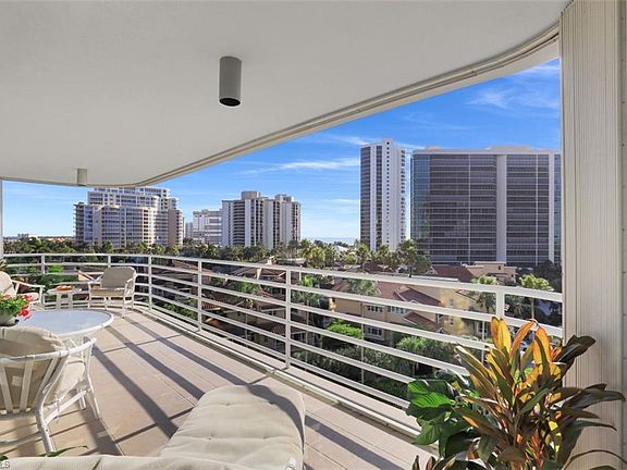 4th image of 4751 Gulf Shore Blvd N APT 806