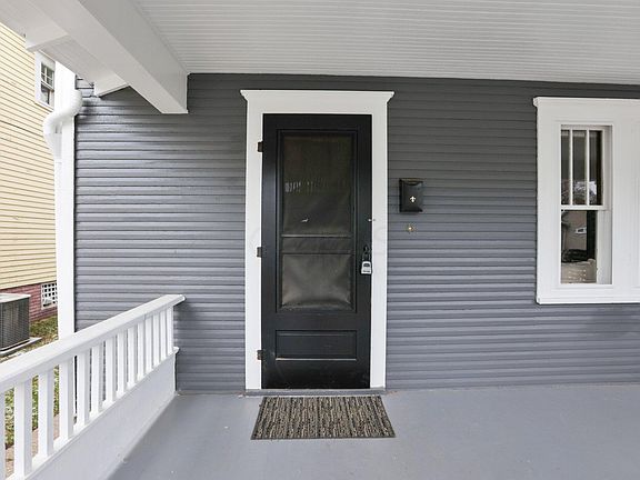 3rd image of 197 Fairfield Ave