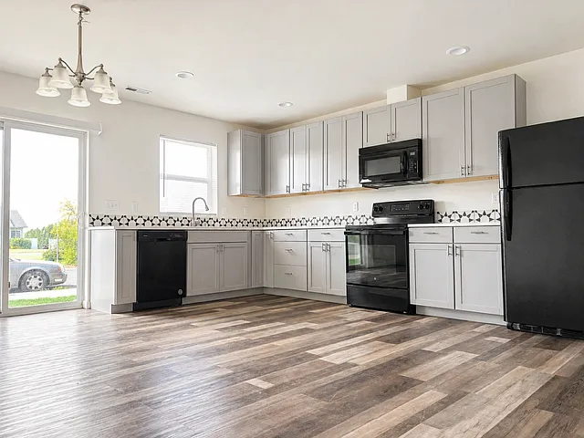2705 W Marina Dr — Photo 7