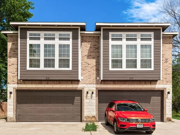 215 Idle Creek Ln, Desoto, TX 75115