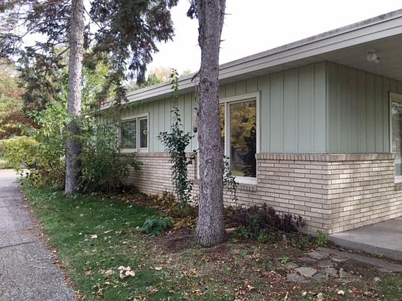 3rd image of 3280 Heritage Ln
