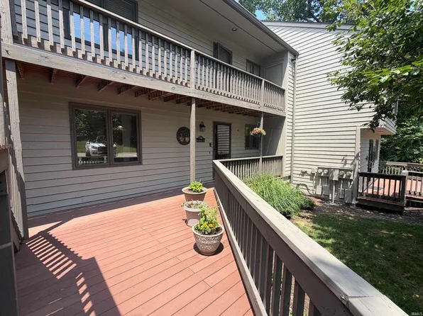 1941 E Waters Edge Dr #6, Bloomington, IN 47401