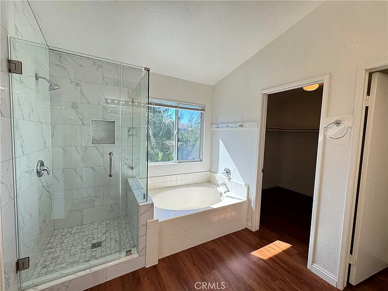 16318 Star Crest Dr — Photo 11