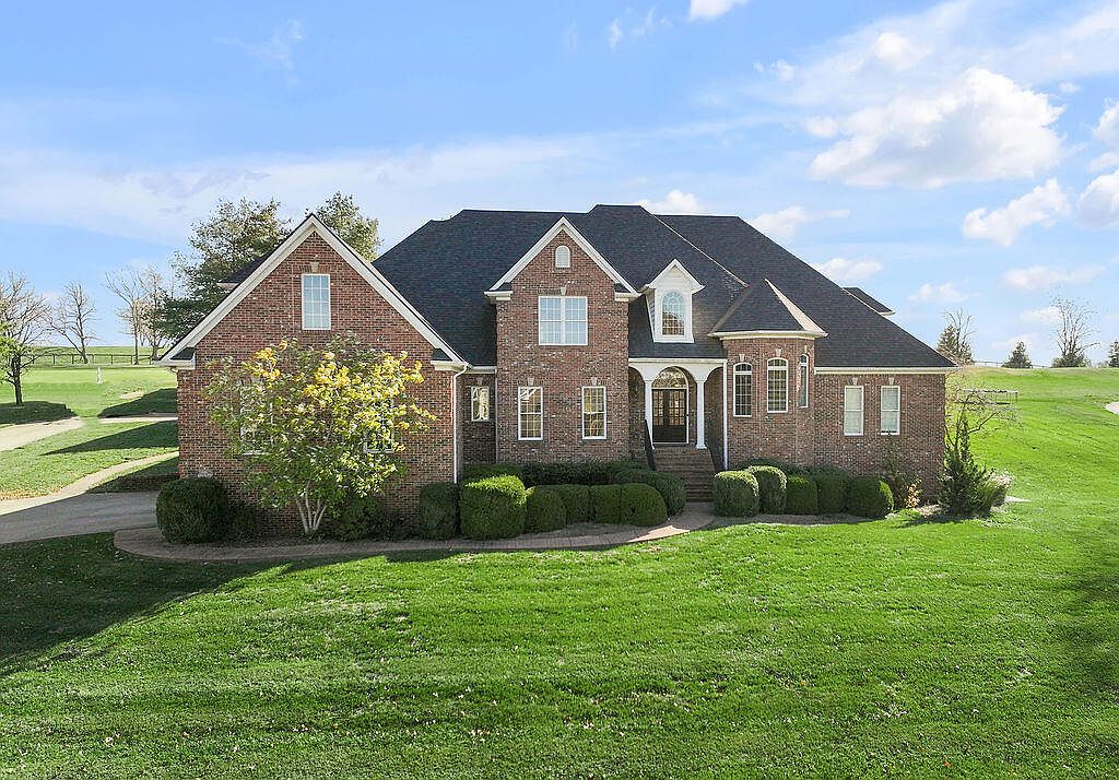 1056 High Point Dr