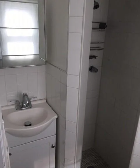 2nd bathroom sink and shower