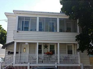 8 Octavia St, Providence, RI 02909