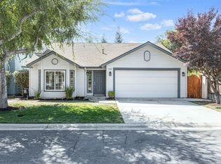 1804 Gettysburg Ave, Clovis, CA 93611