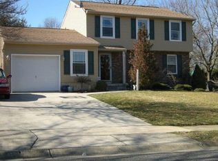 3 Brighton Dr, Marlton, NJ 08053