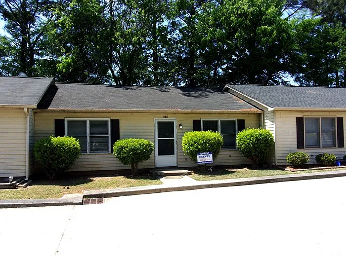 589 Cedarvilla Dr #589