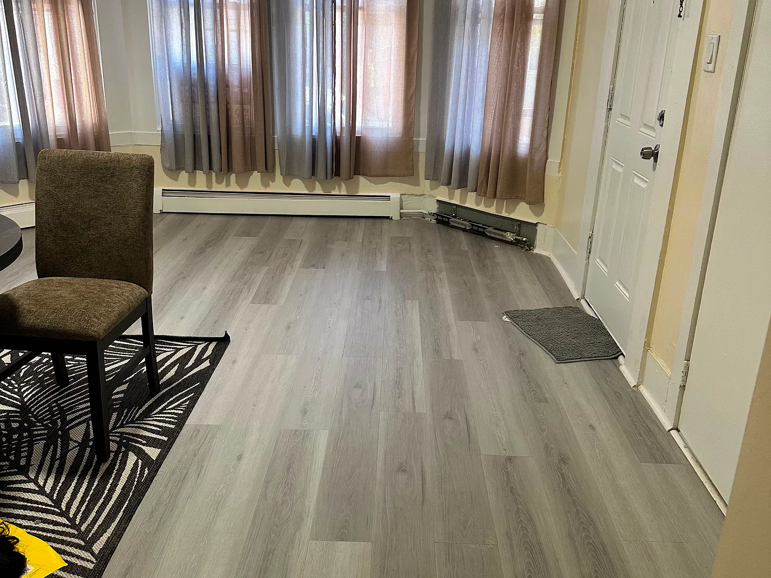 3 bed, $2,300 — Photo 4