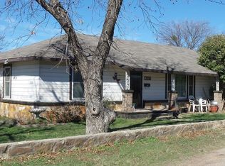 1200 N 10th St, Ballinger, TX 76821