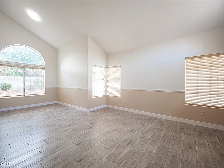 1416 Grey Hunter Dr — Photo 13