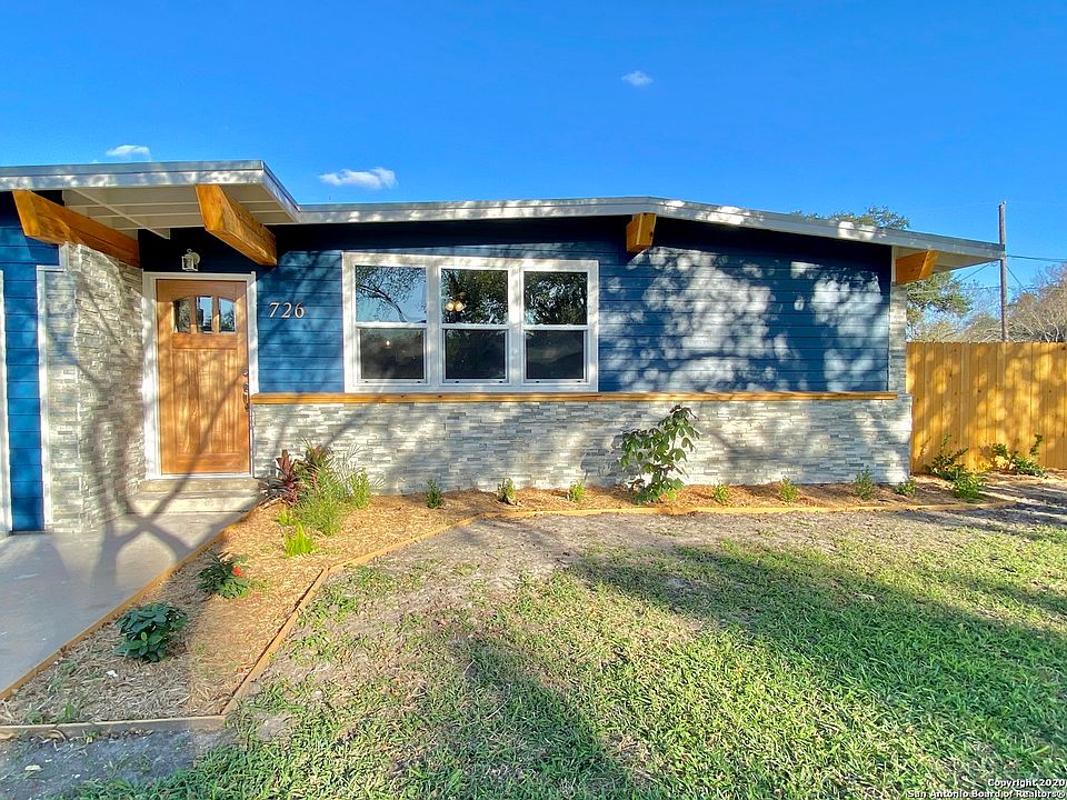 1st image of 726 Santa Clara Dr