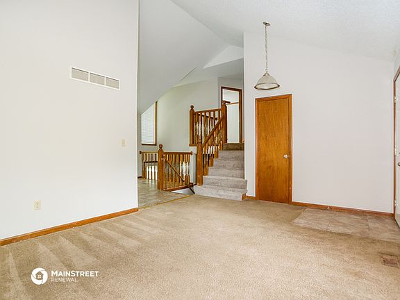 4th image of 7209 Park St