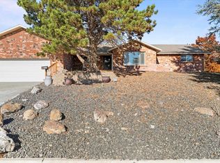 4202 Maple Ln, West Richland, WA 99353