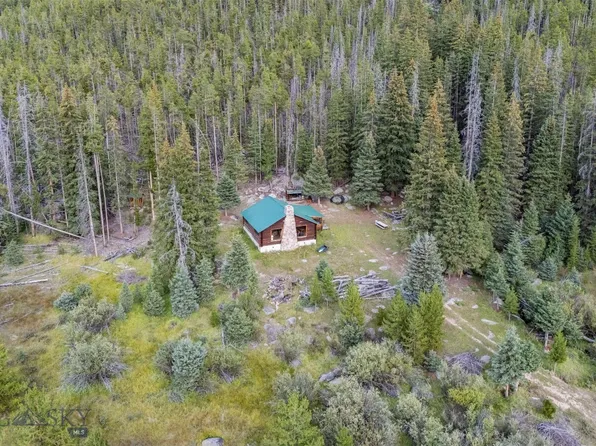 220 High Valley Rd, Butte, MT 59701