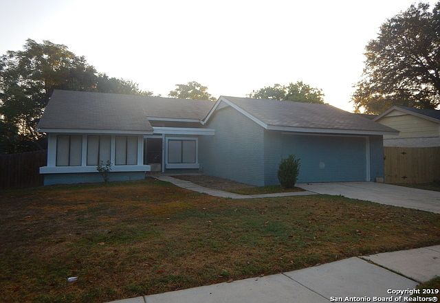 1st image of 16654 Willow Run St