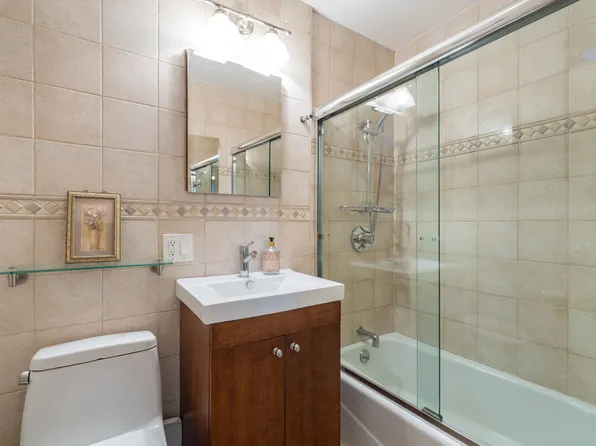 3060 Ocean Avenue image 8 of 14