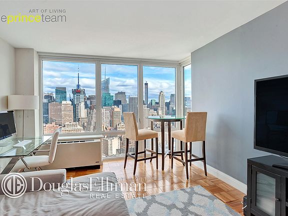 2nd image of 125 W 31st St APT 49C