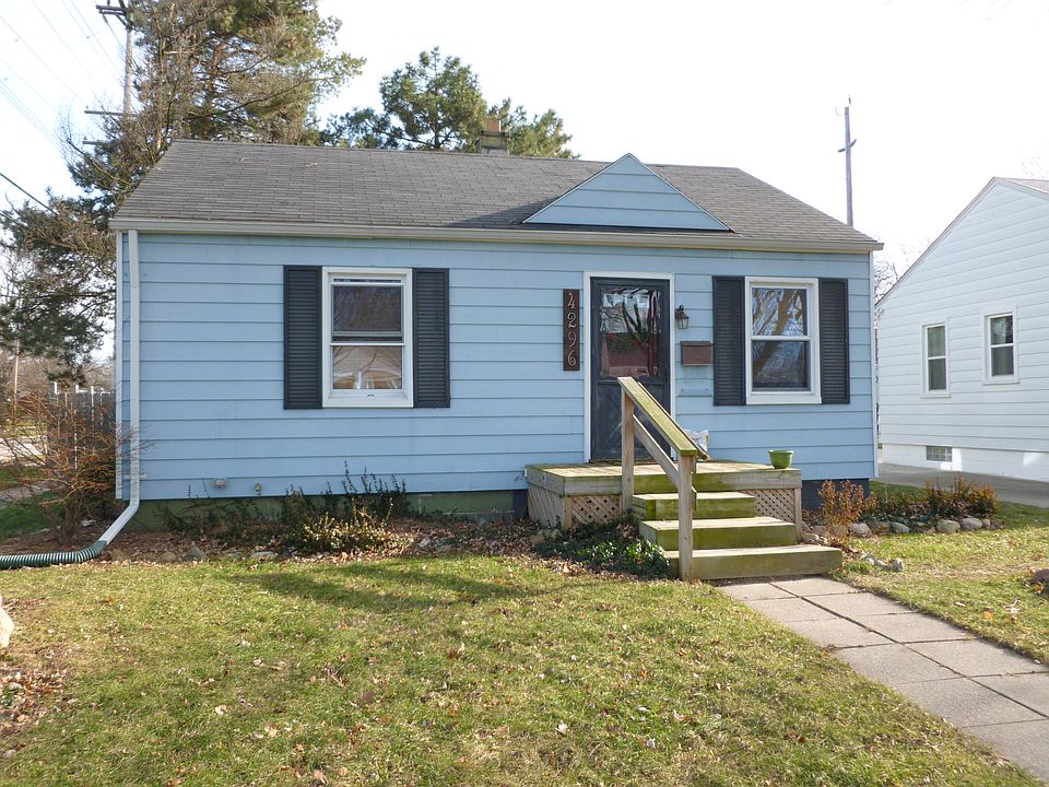 1st image of 4296 Buckingham Ave