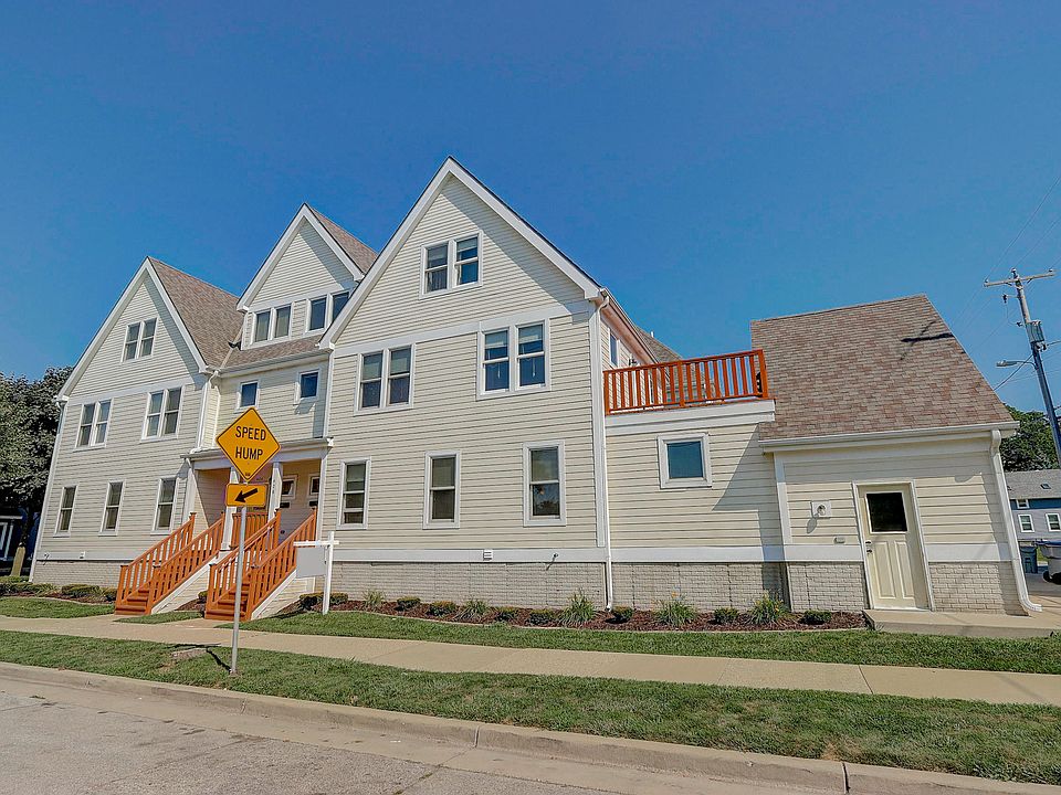 1st image of 408 E Brown St #408