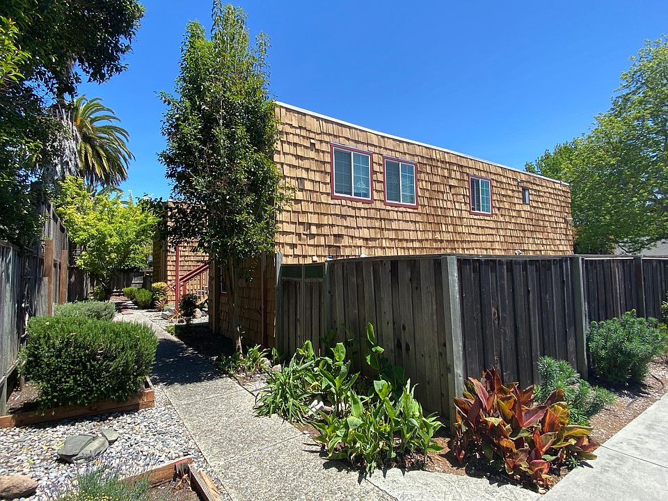 1st image of 817 California St #2