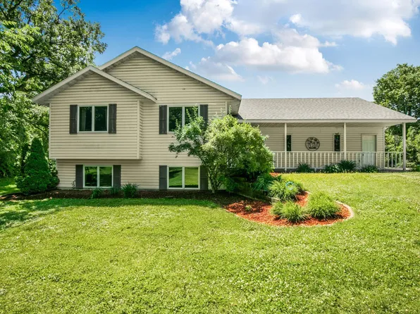15596 Century Estates Cir, Cold Spring, MN 56320