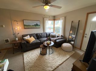 312 N Knights Bridge Rd #312, Canby, OR 97013