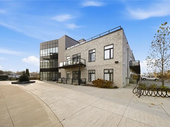 85 Morrell St #102A, Brantford, ON N3T 4J6