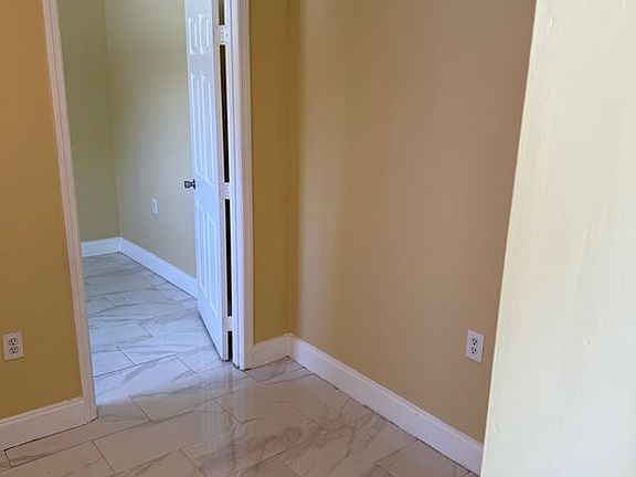 2nd image of 14940 S Spur Dr #B