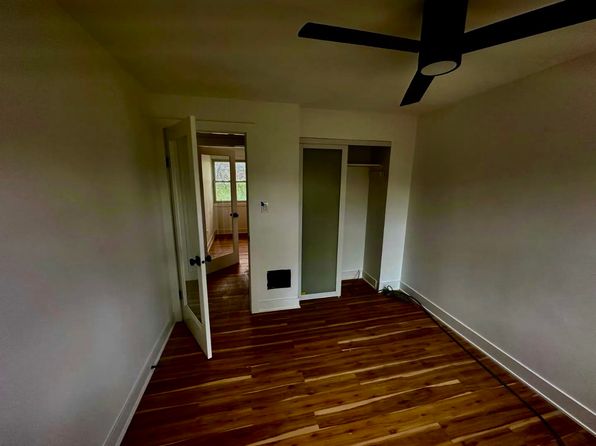 3725 S Wabash Ave #2
