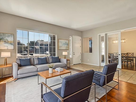 4th image of 537 Gregory Pl