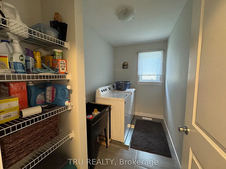802 Sendero Way — Photo 8