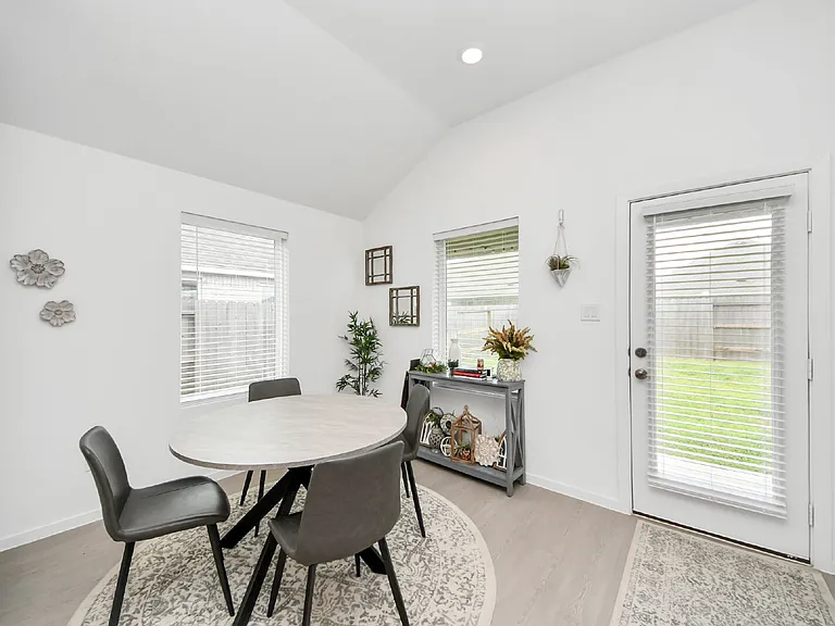 2406 Aquamarine Ln — Photo 15
