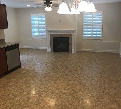 Open kitchen/dining room/family room/fireplace