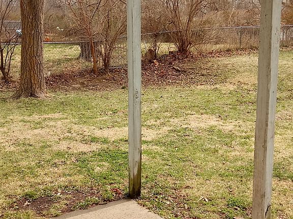 4th image of 505 SE 34th St