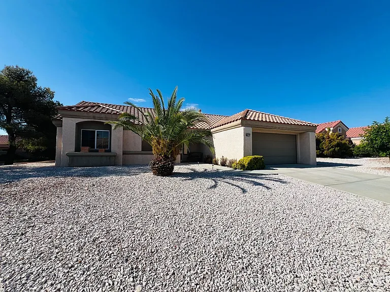 8825 Stoney Point Dr — Photo 1