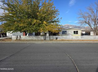 363 F St, Hawthorne, NV 89415